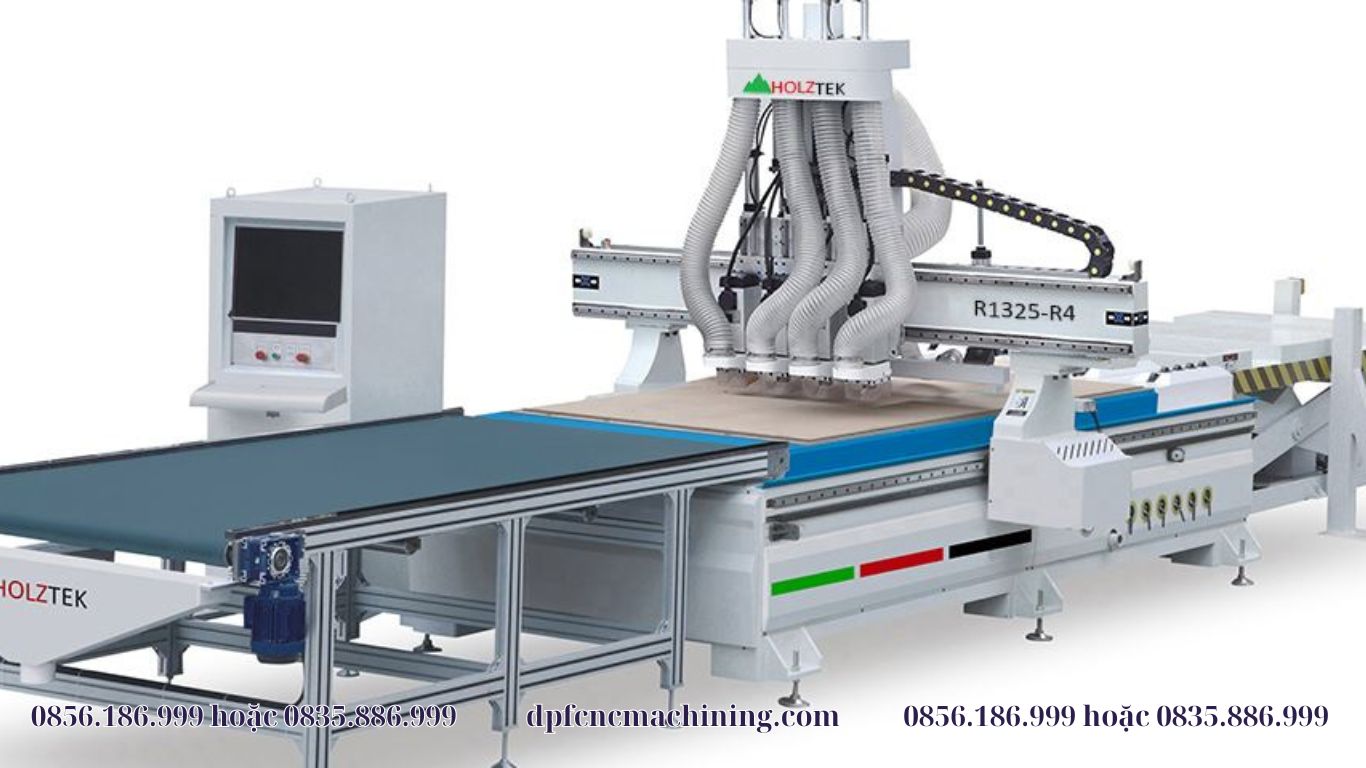 4 Head CNC Cutting Machine